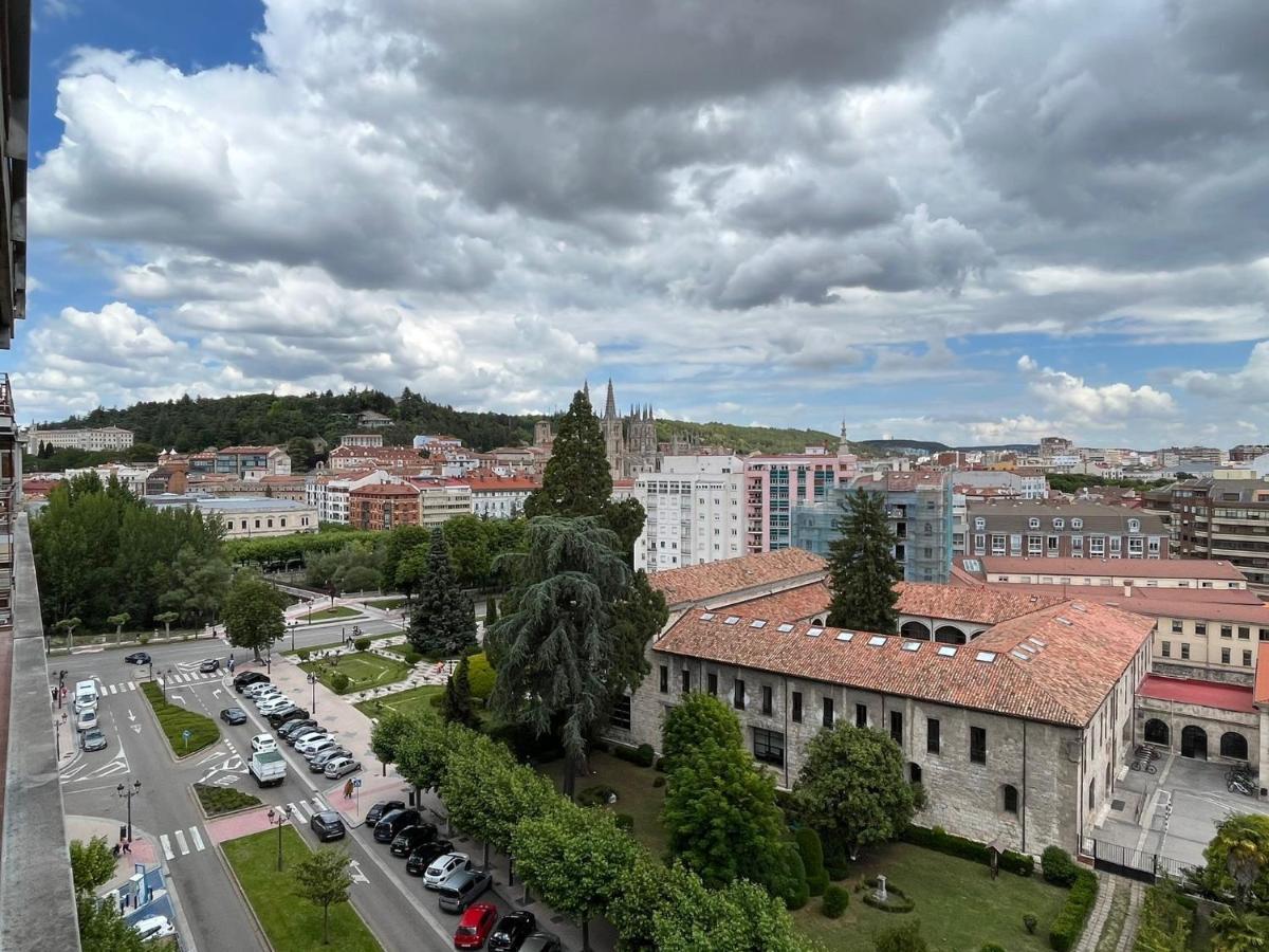 Atuaire Home Gran Apartamento Con Vistas A La Catedral De Burgo מראה חיצוני תמונה
